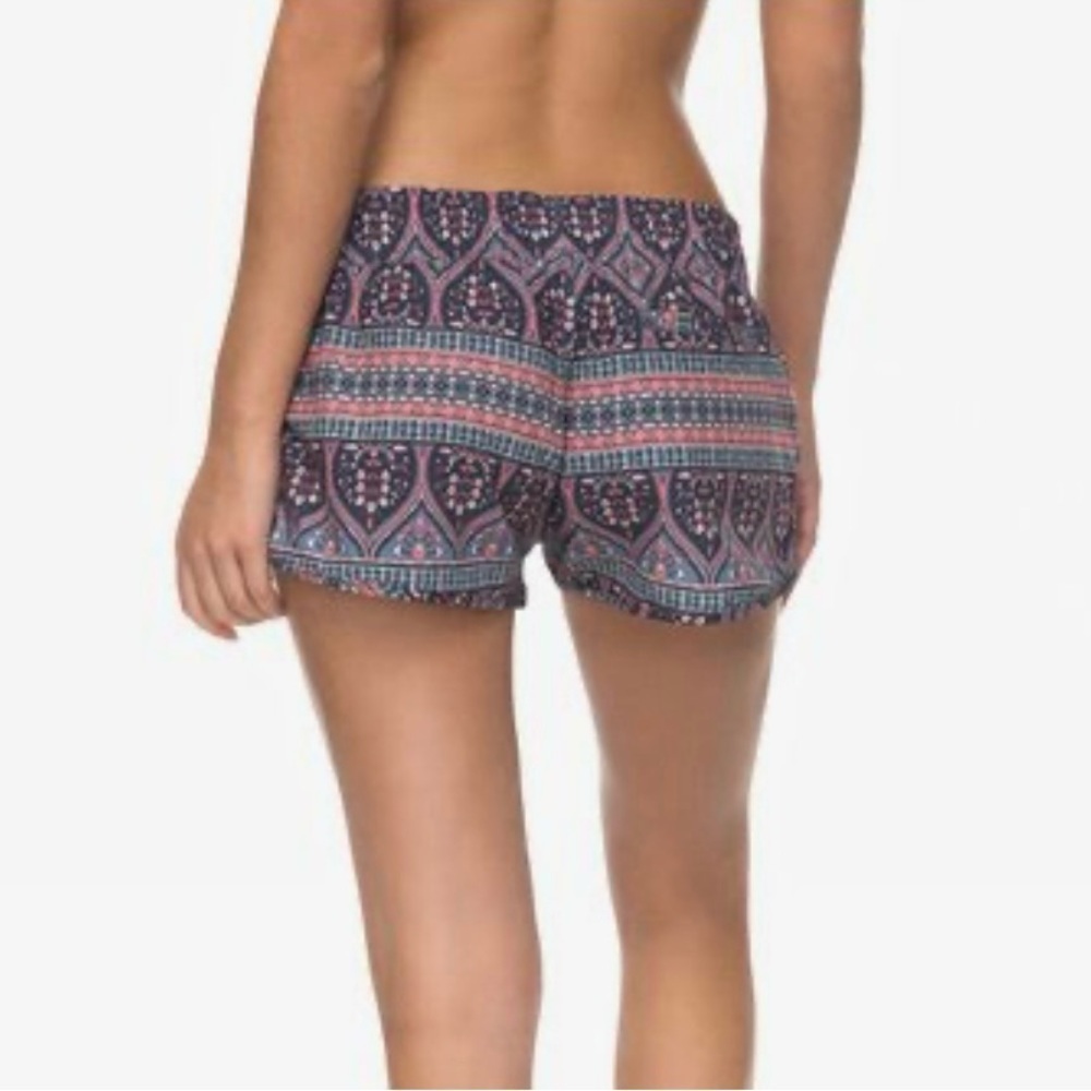 ROXY/ Endless women’s summer board shorts, size large
